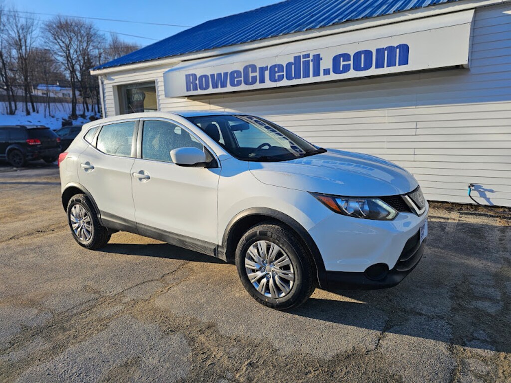 Used 2018 Nissan Rogue Sport S SUV