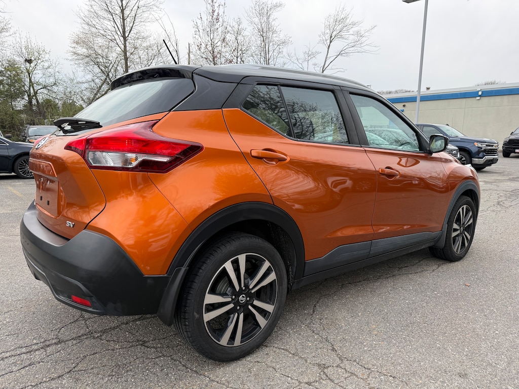 Used 2019 Nissan Kicks S SUV