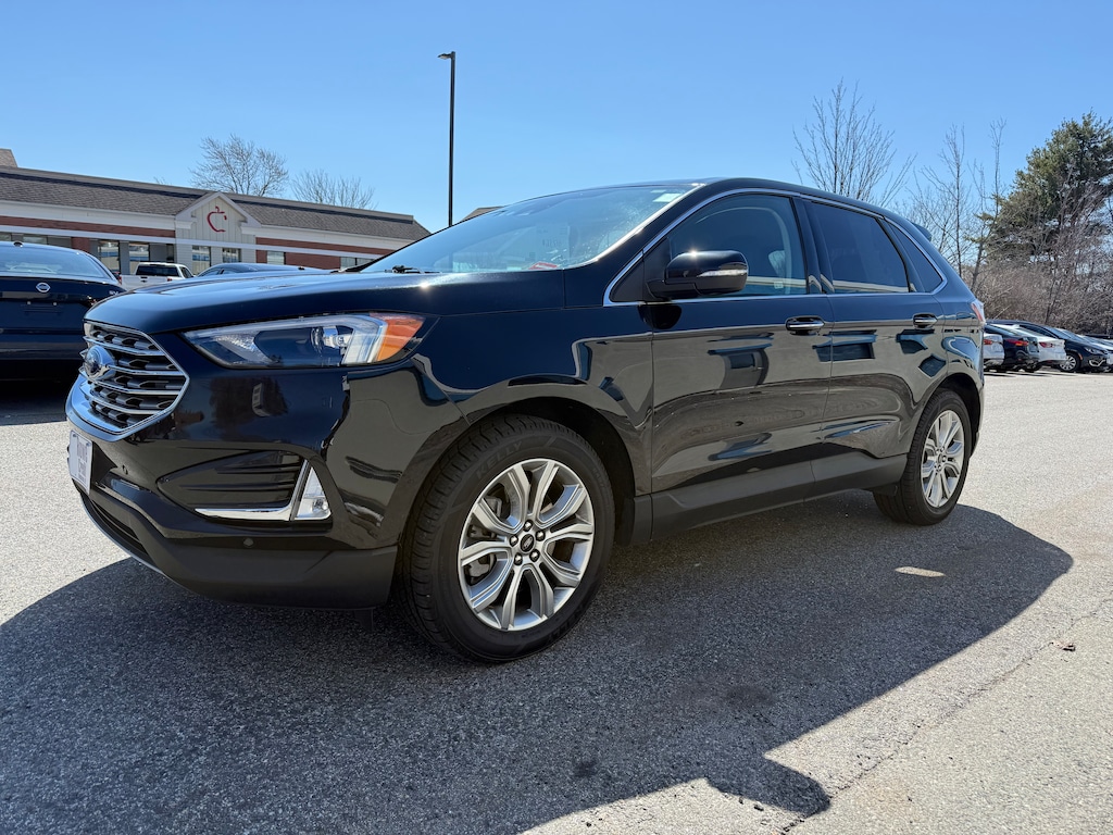 Used 2024 Ford Edge Titanium SUV
