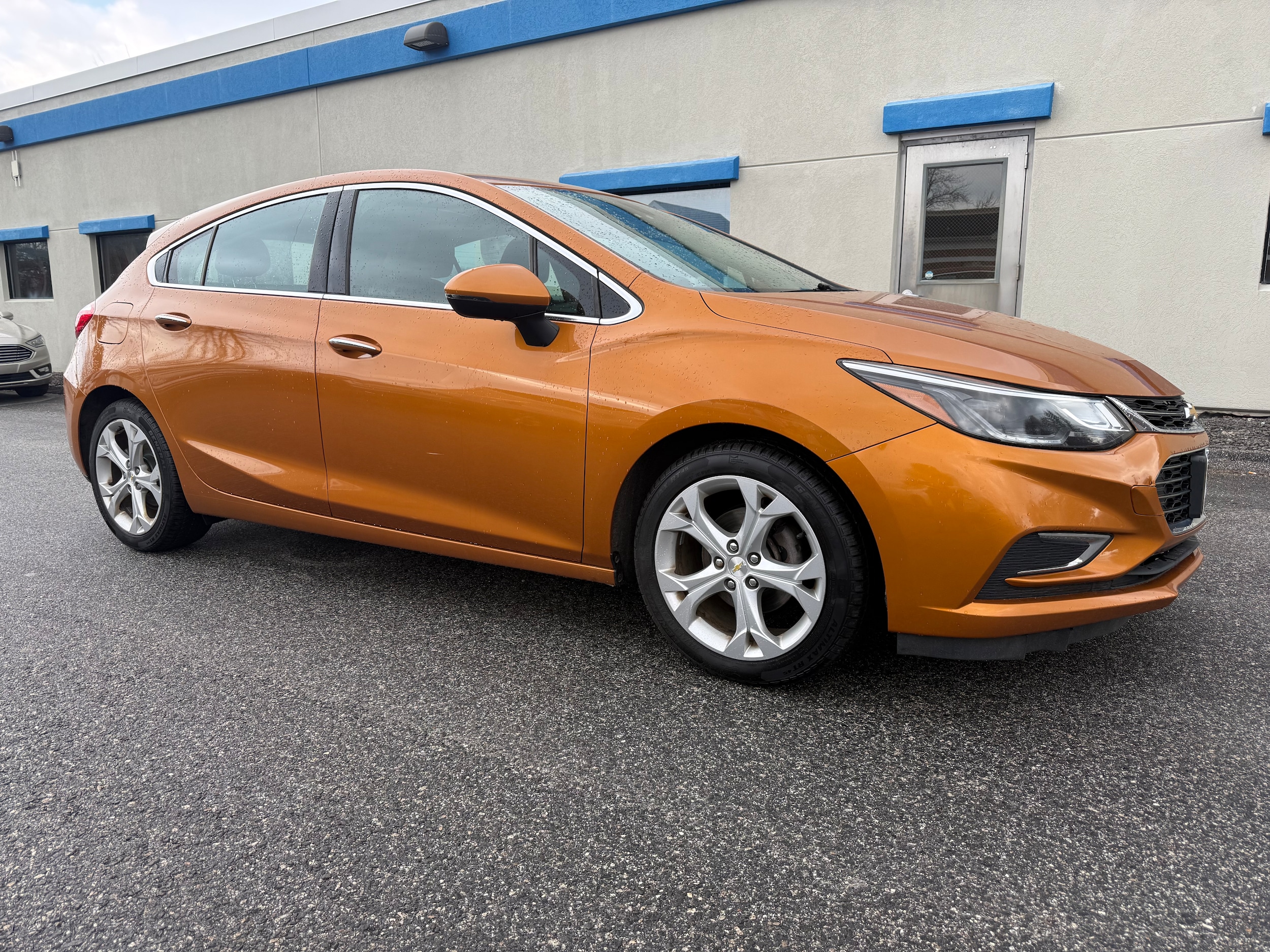 2017 Chevrolet Cruze Premier Hatchback Auto's photo