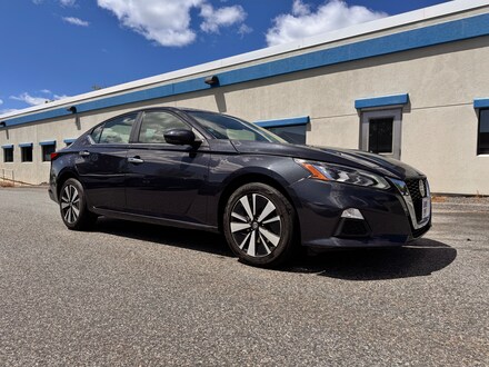 2022 Nissan Altima 2.5 SV AWD Sedan