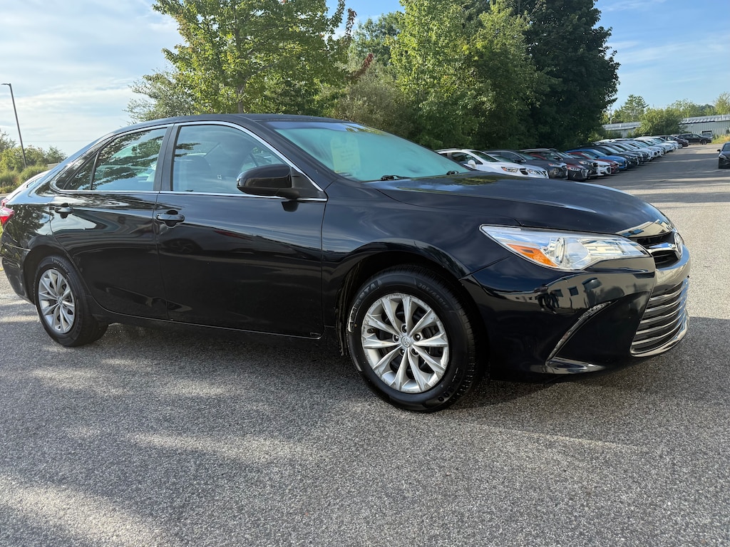 Used 2016 Toyota Camry Sedan