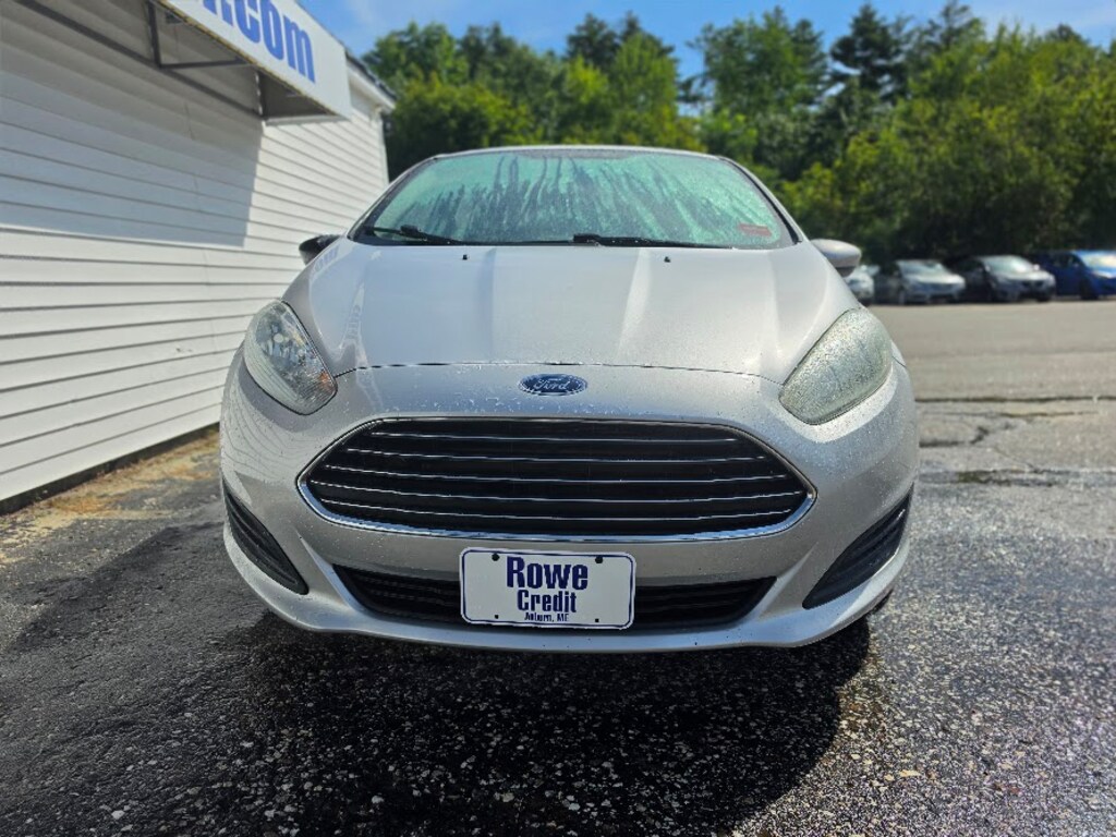 Used 2017 Ford Fiesta SE Hatchback