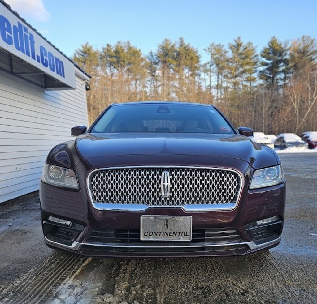 Used 2017 Lincoln Continental Select Sedan