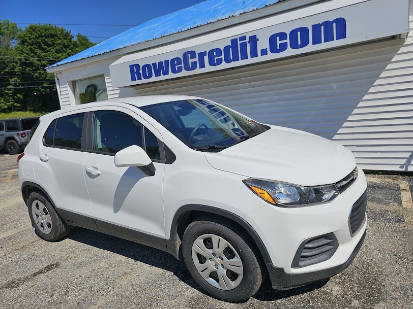 2017 Chevrolet Trax LS's photo