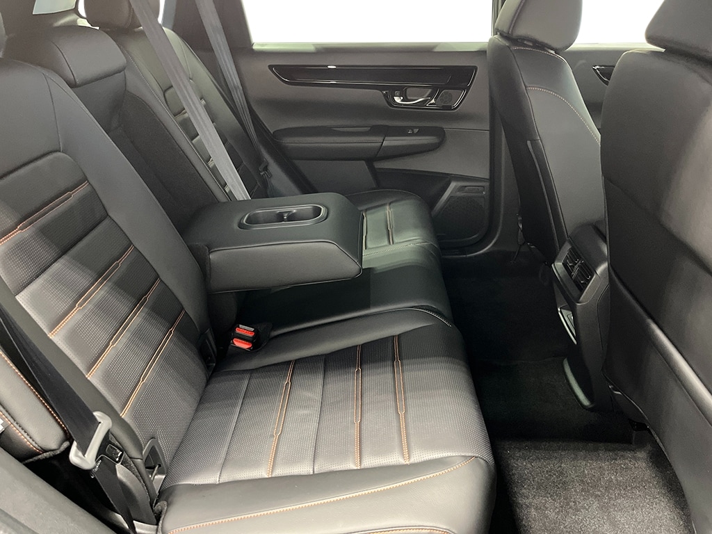 2026 Honda CR-V Sport Touring - Photo 28