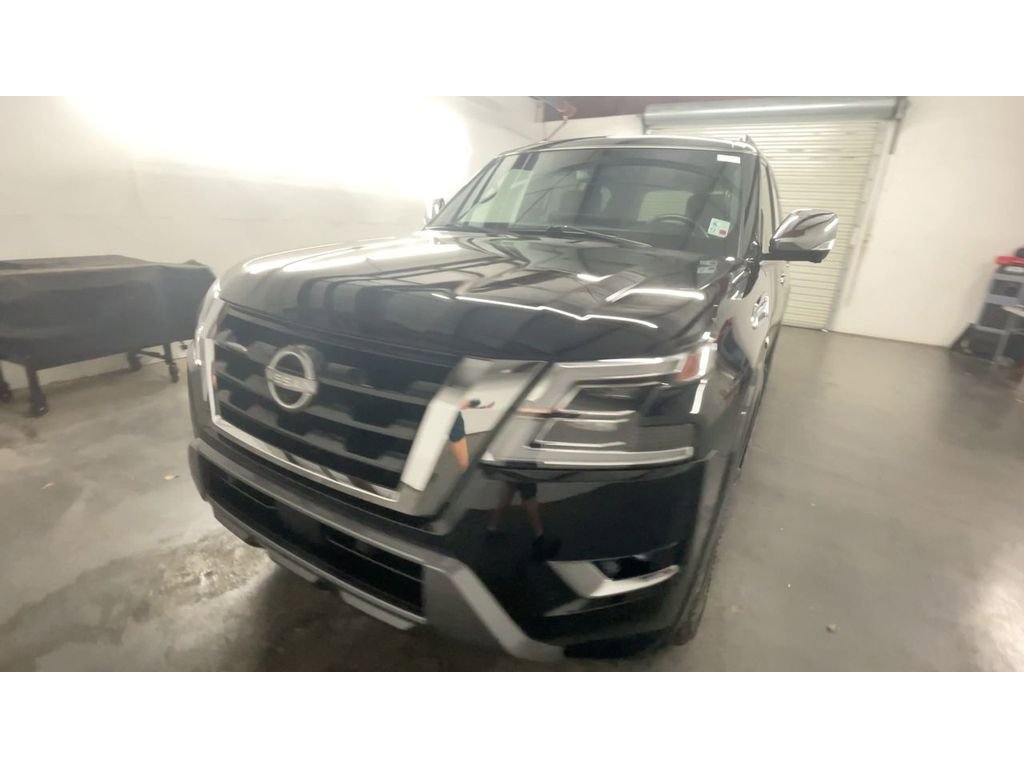 2021 Nissan Armada Platinum photo 3