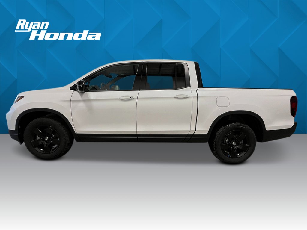 2026 Honda Ridgeline Black Edition photo 2