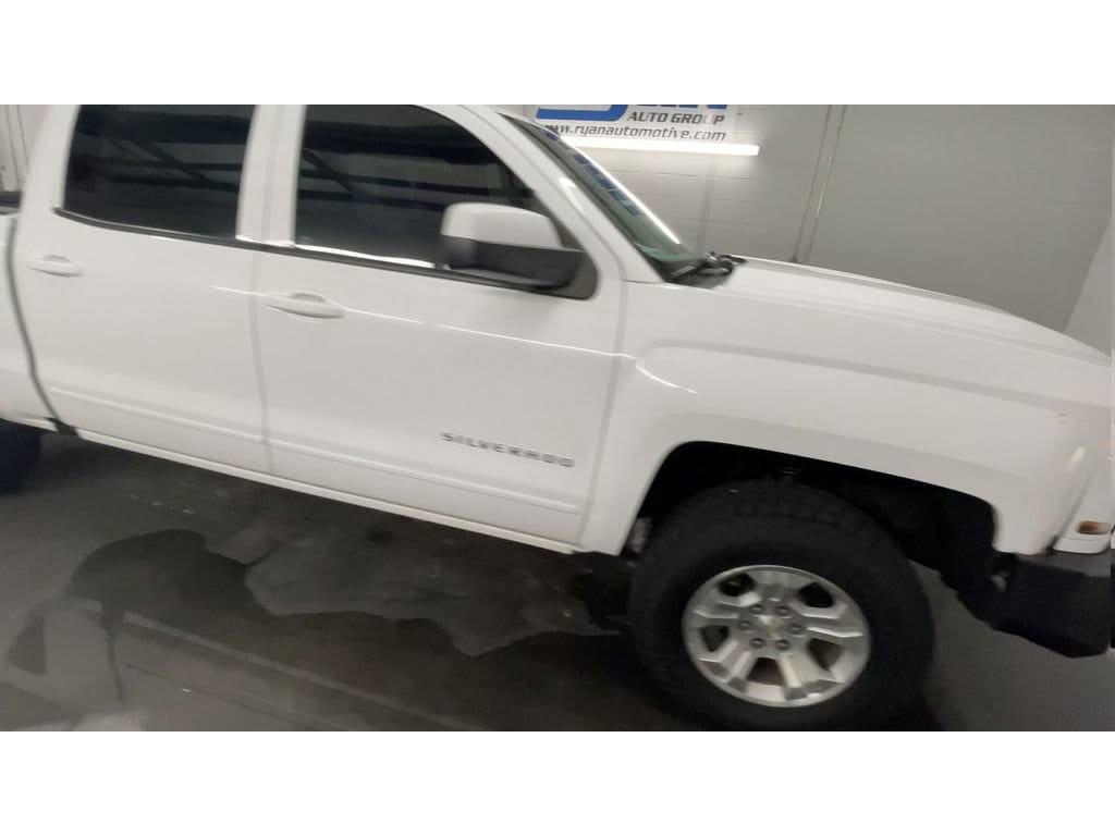 Used 2017 Chevrolet Silverado 1500 LT with VIN 3GCUKREC3HG224714 for sale in Monroe, LA