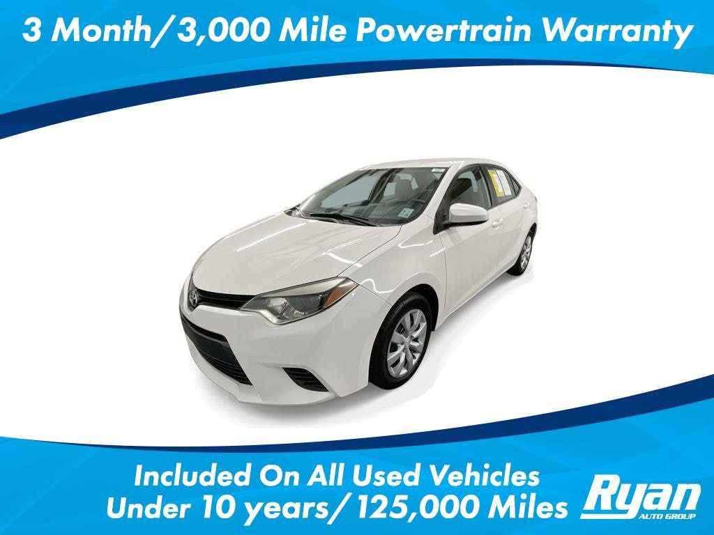 2015 Toyota Corolla LE's photo