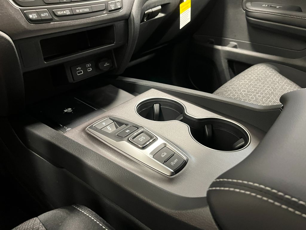 2026 Honda Ridgeline Sport - Photo 16