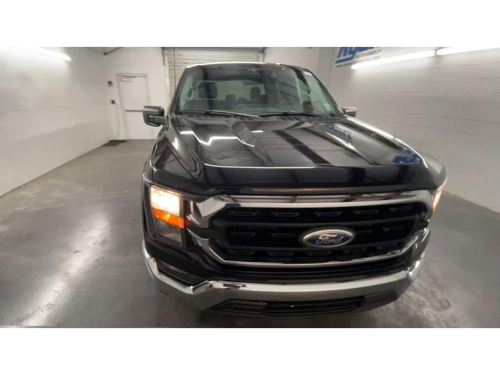 Used 2023 Ford F-150 XLT Truck SuperCrew Cab