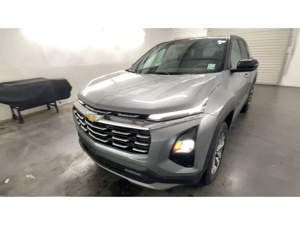 Used 2025 Chevrolet Equinox LT SUV