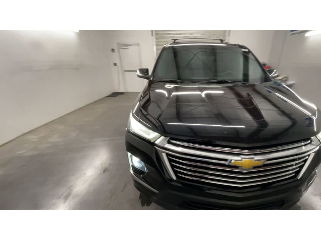 Used 2023 Chevrolet Traverse Premier SUV