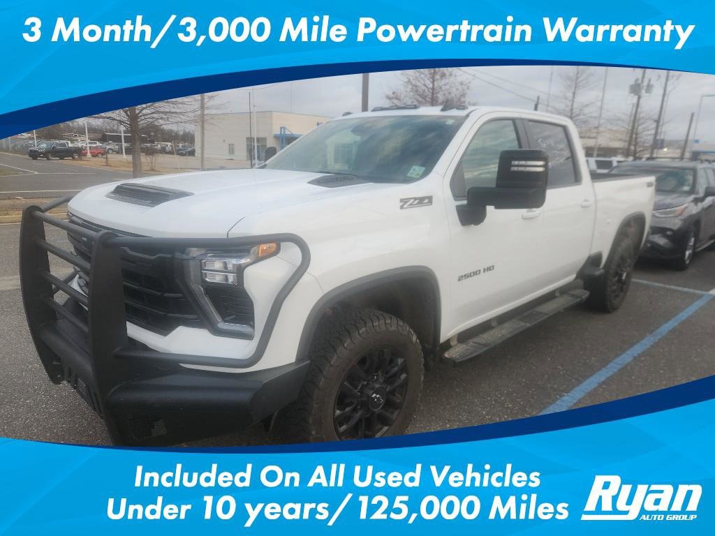 2025 Chevrolet Silverado 2500HD LT's photo