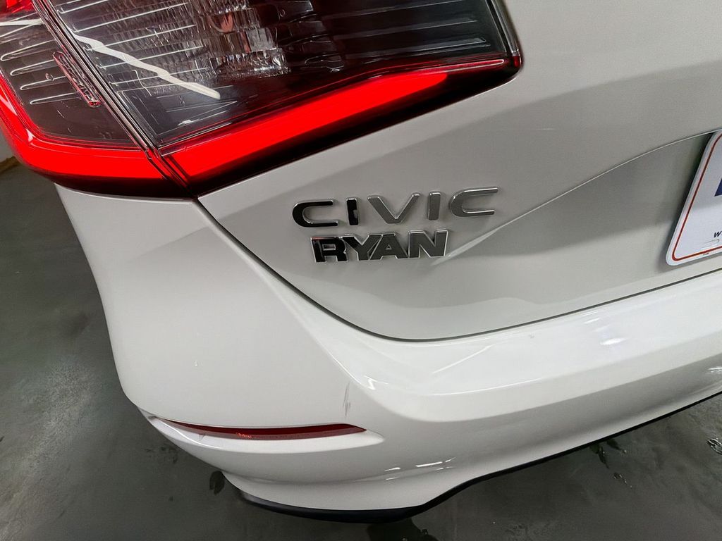 2023 Honda Civic Hatchback Sport - Photo 29