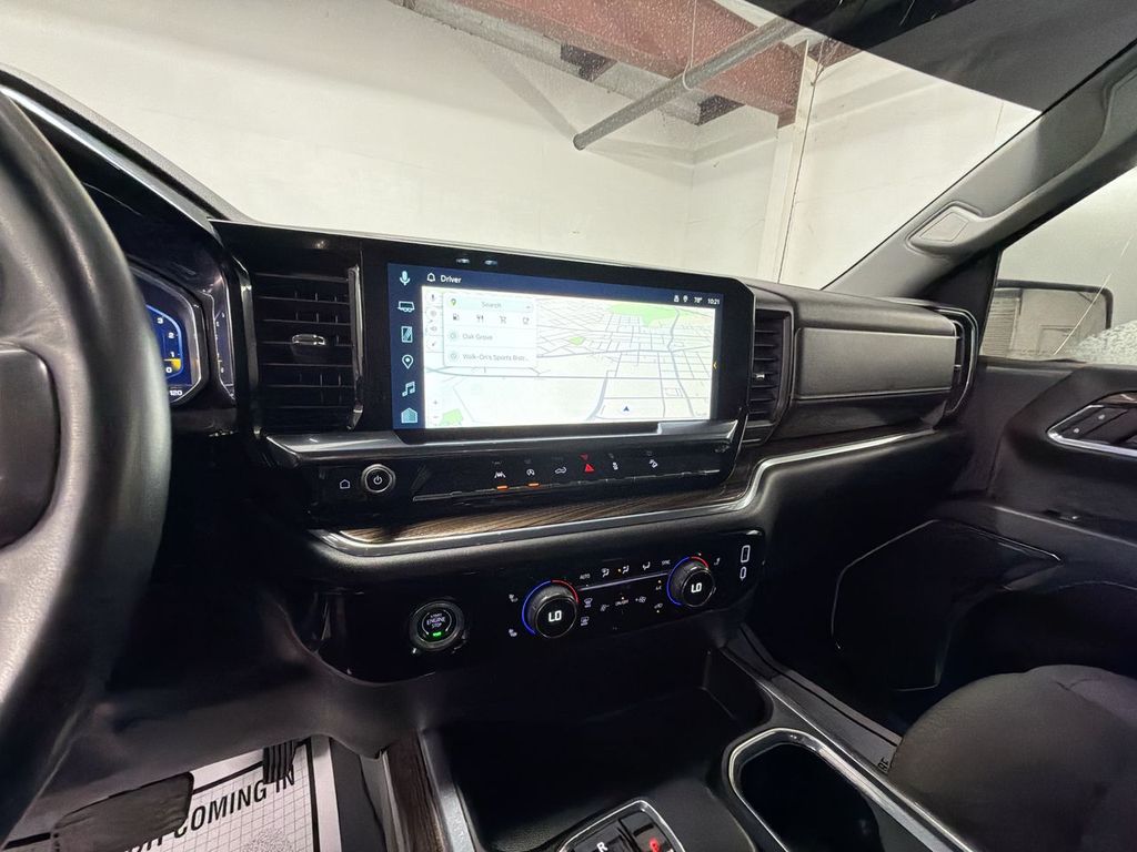 2024 Chevrolet Silverado 1500 RST - Photo 18