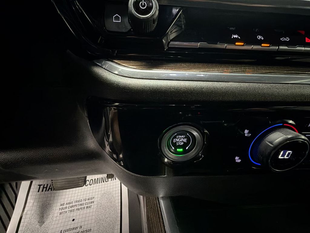 2024 Chevrolet Silverado 1500 RST - Photo 17