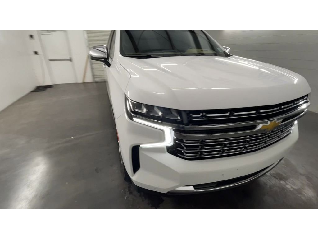 2021 Chevrolet Tahoe Premier photo 2
