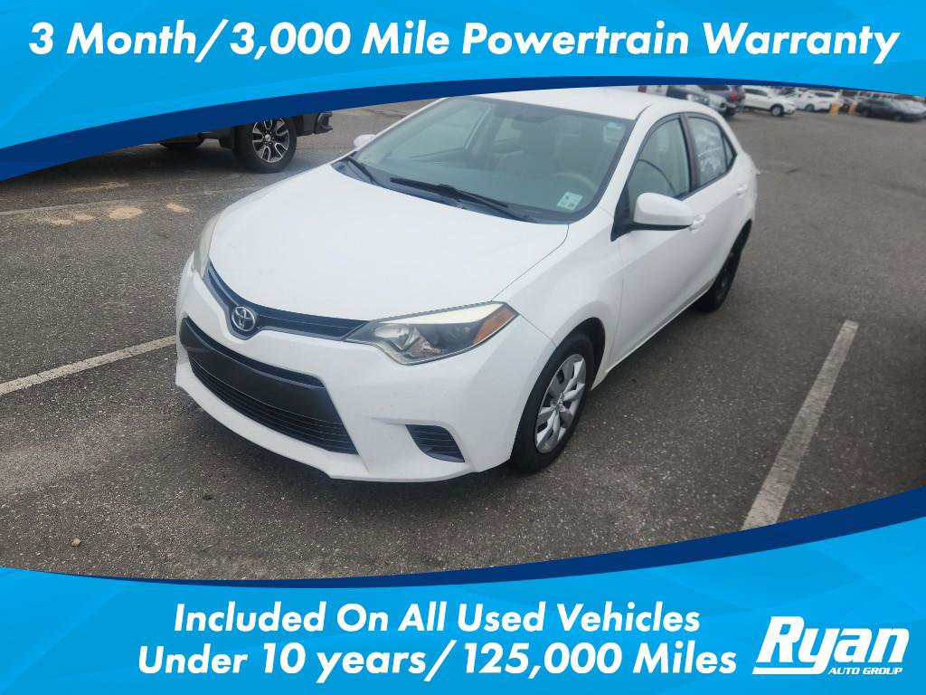 2015 Toyota Corolla LE's photo