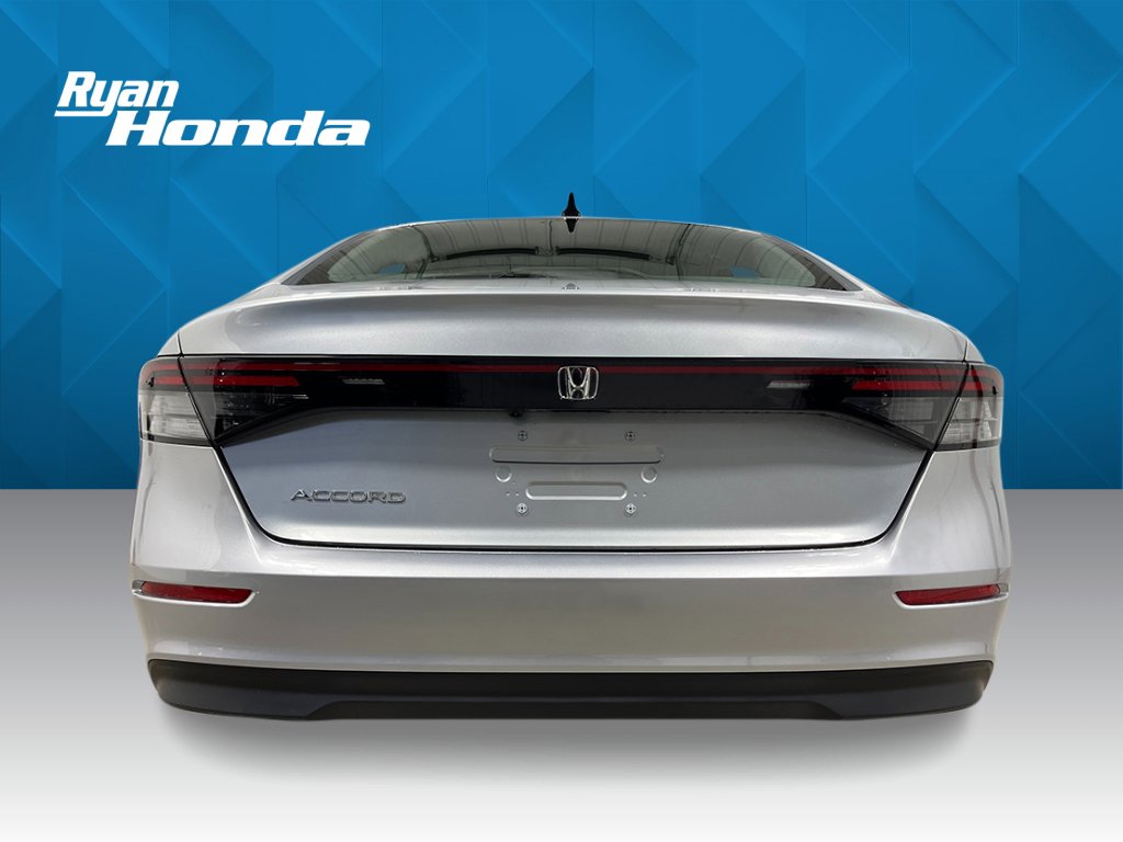 2025 Honda Accord SE photo 4