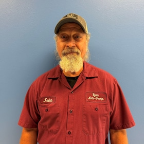 Staff member John Key from ID_afb40d