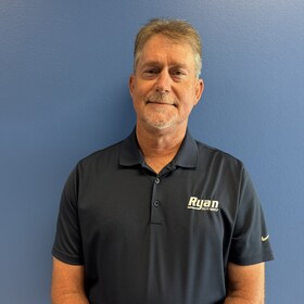 Staff member Blaine Thornhill from ID_5a136c
