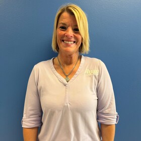Staff member Amanda McKnight from ID_afb40d