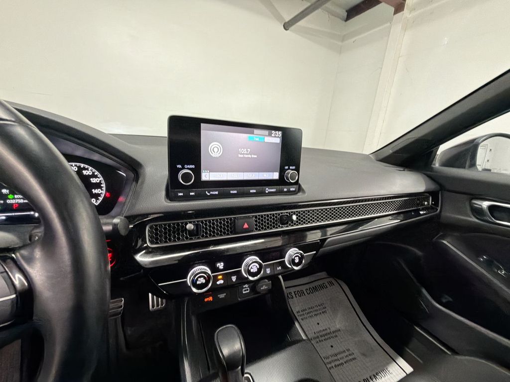 2023 Honda Civic Hatchback Sport - Photo 17