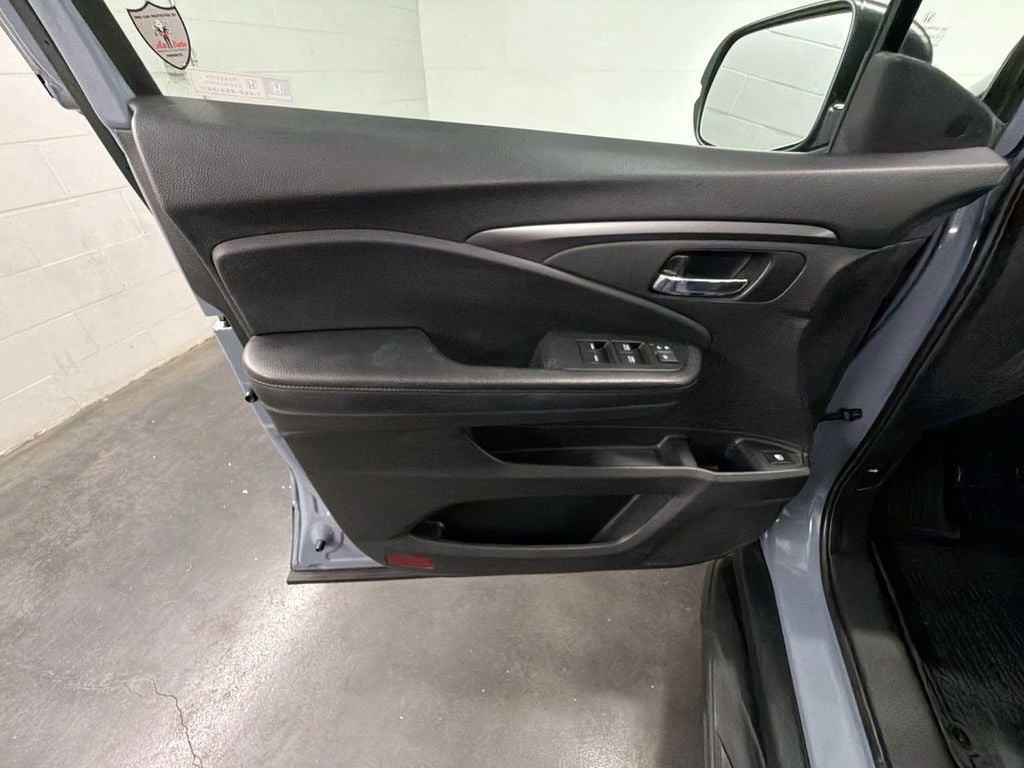 2022 Honda Pilot Sport - Photo 20