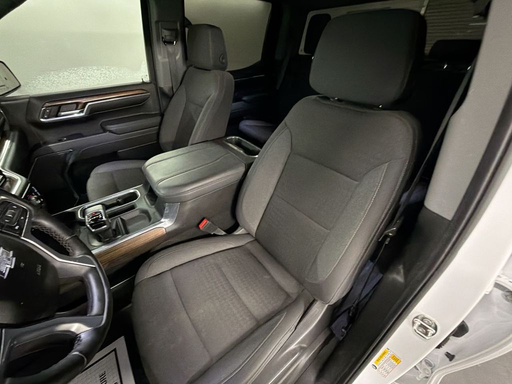 2024 Chevrolet Silverado 1500 RST - Photo 19