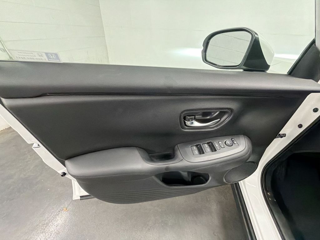 2026 Honda HR-V LX - Photo 20