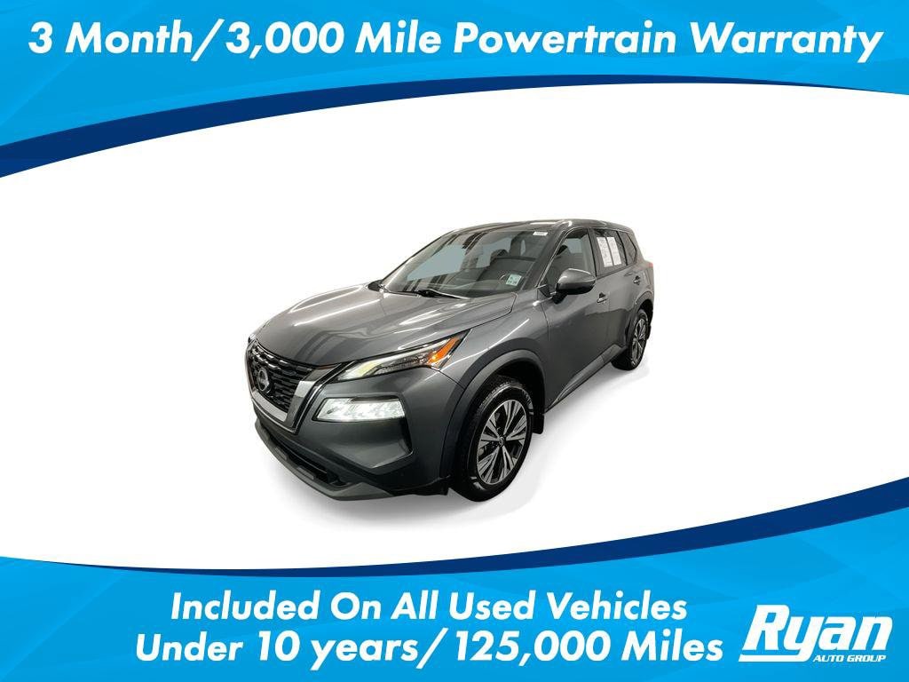 2022 Nissan Rogue SV's photo