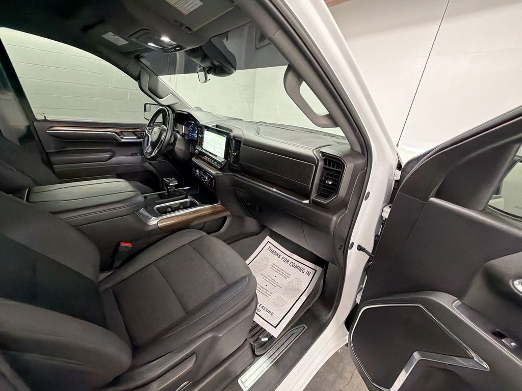 2024 Chevrolet Silverado 1500 RST - Photo 28