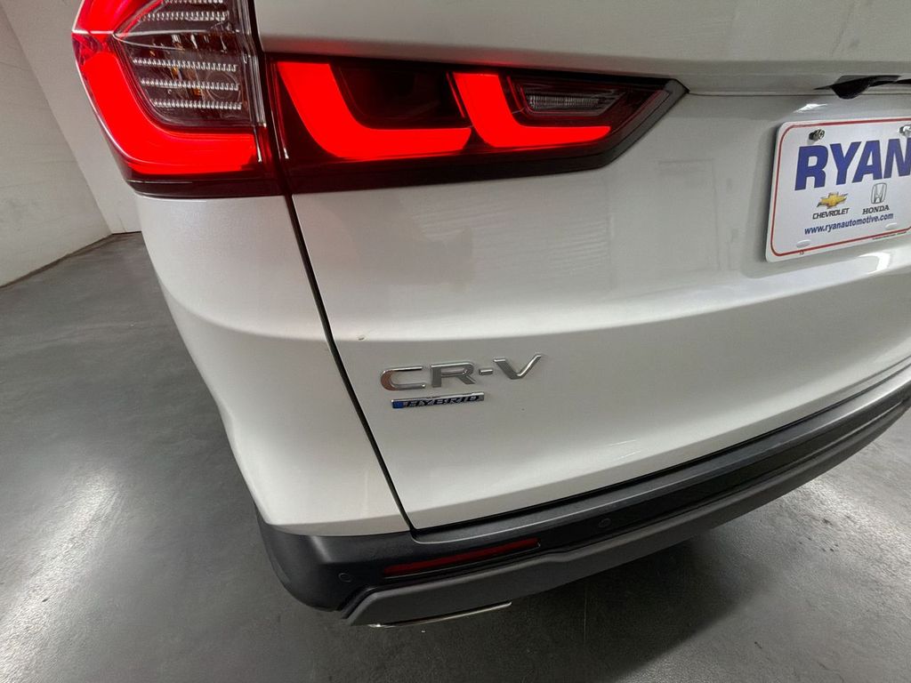 2024 Honda CR-V Sport-L - Photo 31