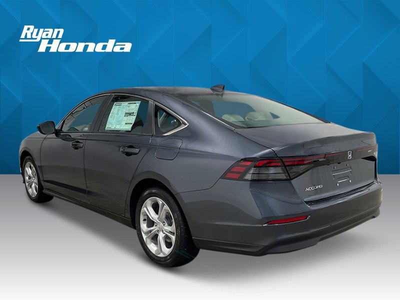 2025 Honda Accord LX photo 3