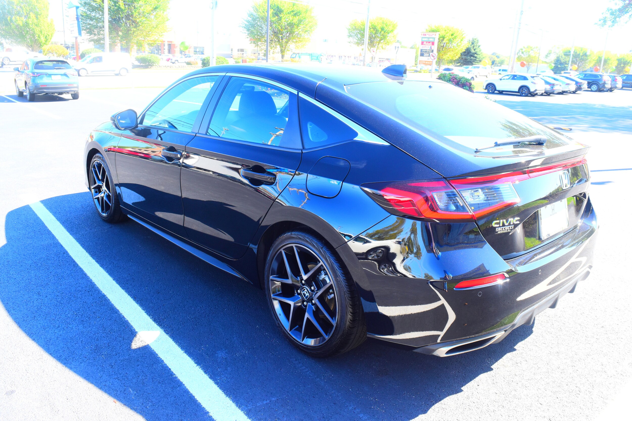 2024 Honda Civic Sport Touring photo 4