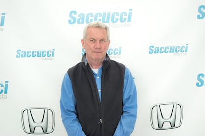 Staff member Richard Hall from ID_79fc7cfbccad