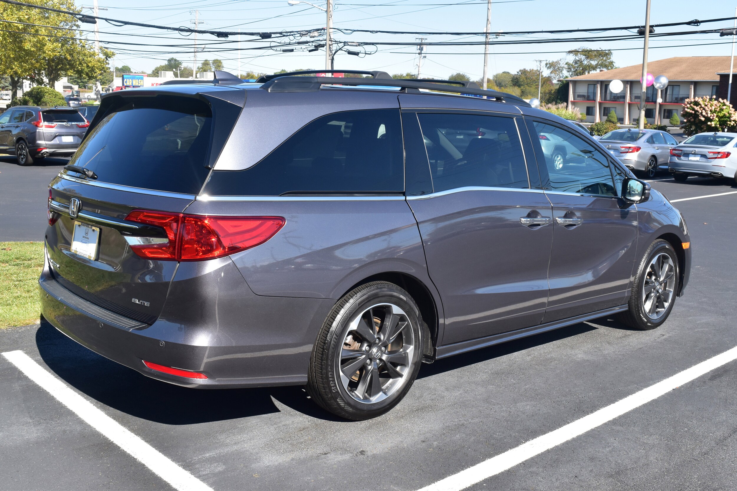 2024 Honda Odyssey Elite photo 3