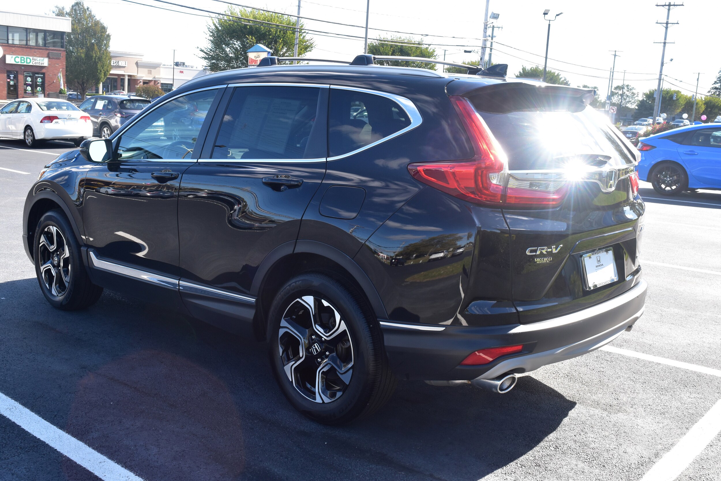 2017 Honda CR-V Touring photo 4