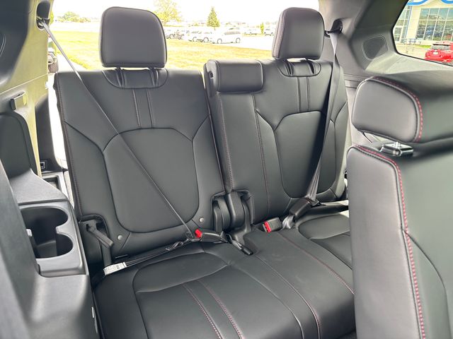2025 Honda Pilot Black Edition - Photo 25