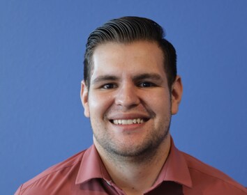 Staff member Marcelino Sanchez from ID_f2b9fc469925