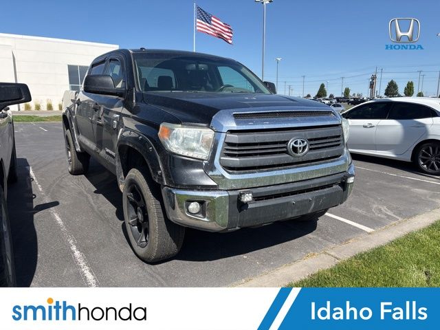 2014 Toyota Tundra 5.7 Auto 4WD SR5 Crew Max's photo