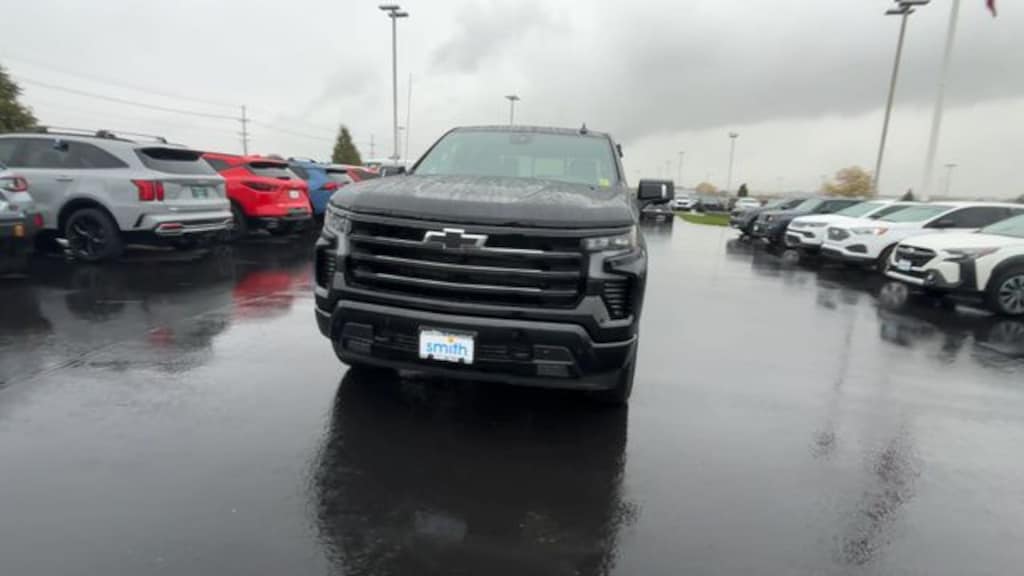 Used 2026 Chevrolet Silverado 1500 High Country Truck Crew Cab
