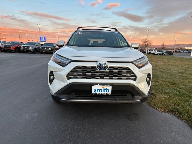 2024 Toyota RAV4 Limited - Photo 8