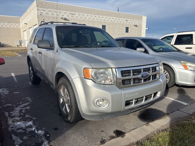 2009 Ford Escape Base's photo