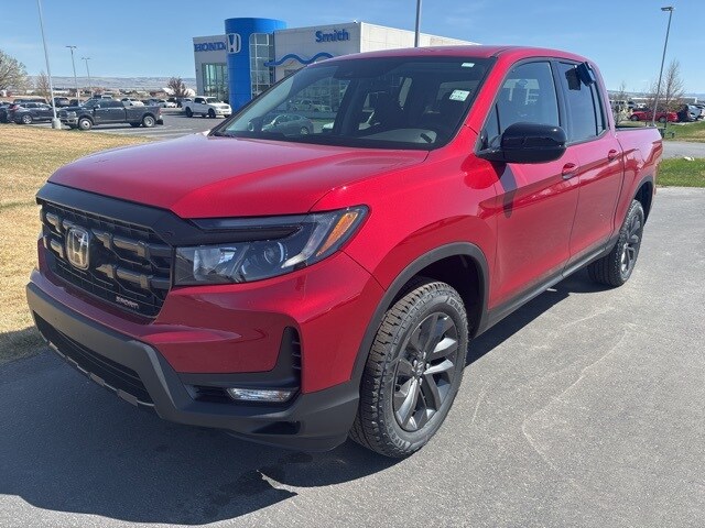 2025 Honda Ridgeline Sport photo 2