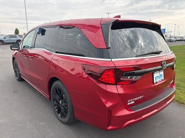 2025 Honda Odyssey photo 3