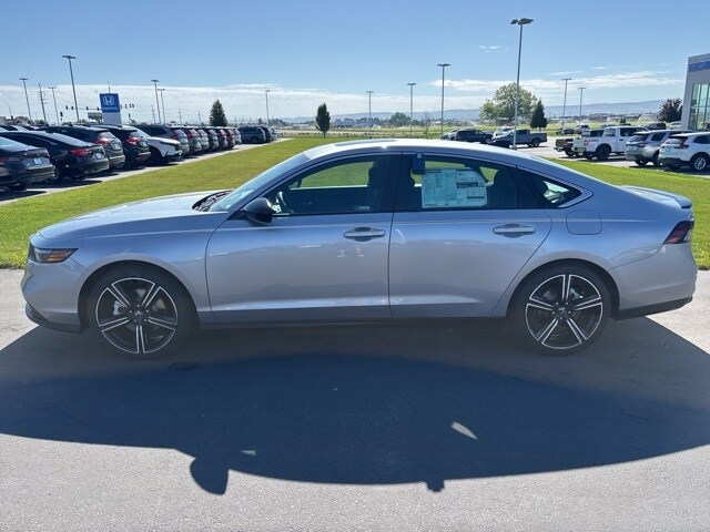 2025 Honda Accord Hybrid Sport photo 3