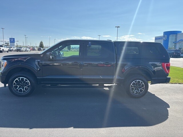 2021 Ford F-150 XLT photo 2